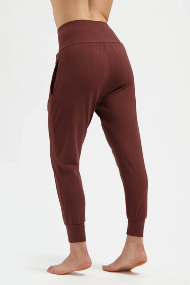 Bhumi Yogahose - Marron