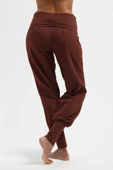Devi Yoga Harembroek - Marron