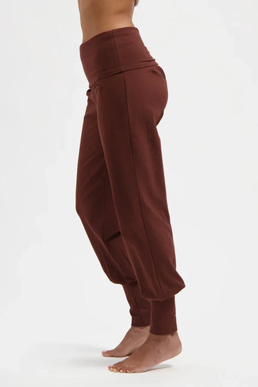 Devi Yoga Harembroek - Marron