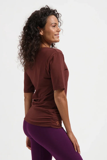 Kami Yoga Tee - Marron
