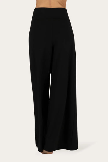  Nyx Weite Yoga-Hose – Onyx Black