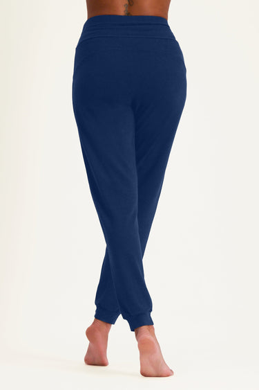 Ojas Lockere Yogahose - Midnight
