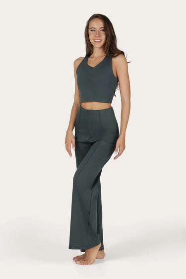 Aina Yoga BH - Pinyon