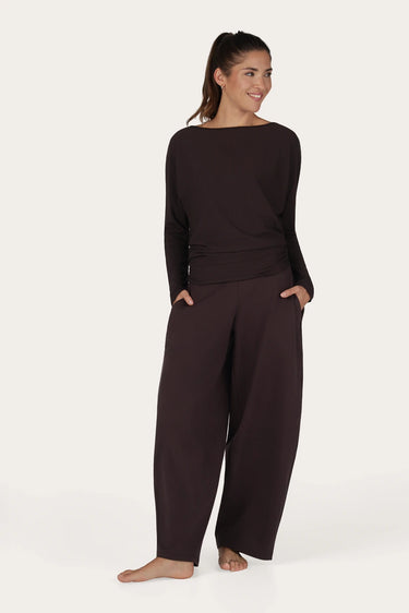 Dhara Barrel Yoga Pants – Coffee