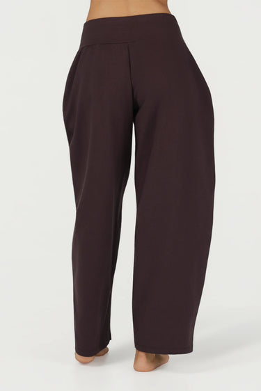 Dhara Barrel Yoga Pants – Coffee