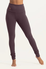 Gaia Yoga Legging - Berry