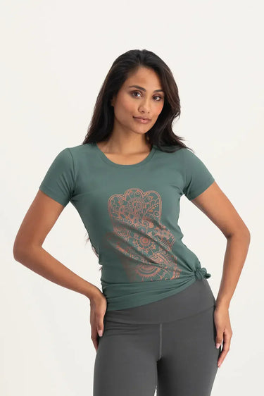 Hamsa Core Yoga Tee - Forest